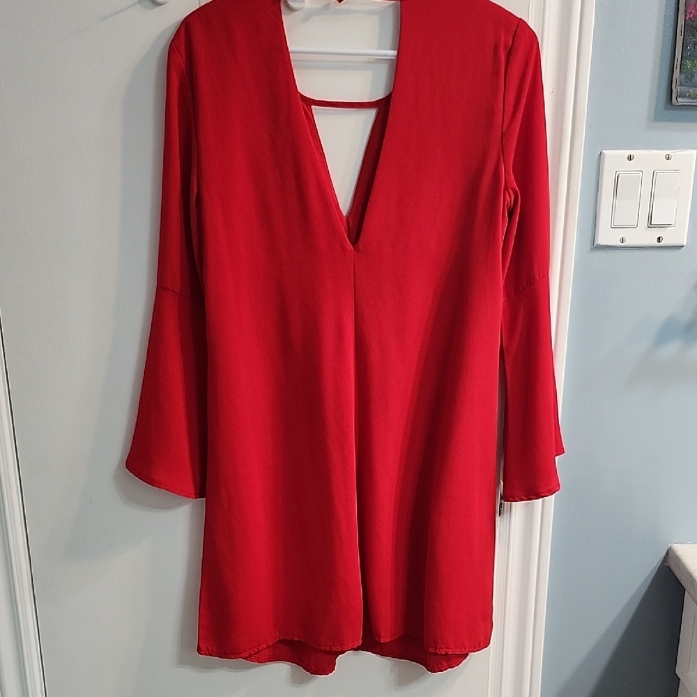 Essue Vibrant Red Tunic Top - Picture 4 of 4